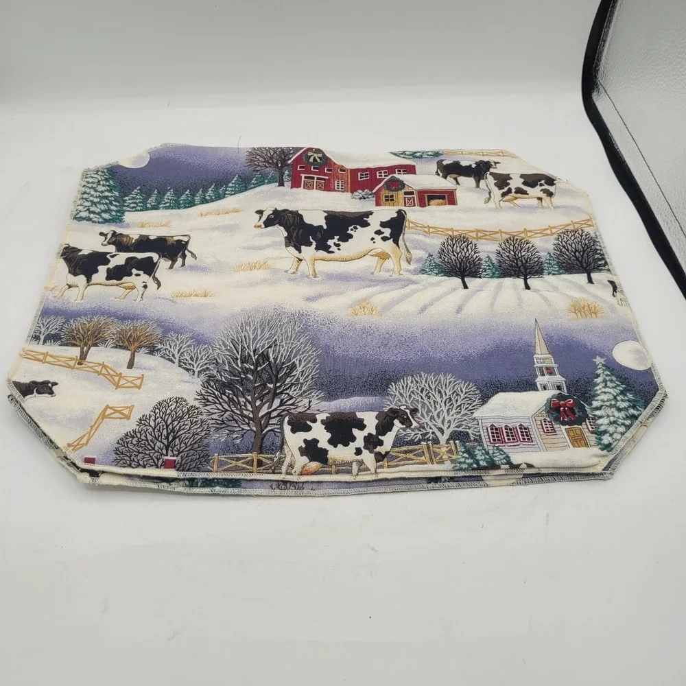Farm Milk‎ Cow Winter Setting Placemats 4 PCS Washable